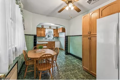 23 Princeton St, Nutley, NJ 07110 - Photo 12