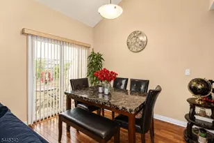 156 Liberty St, Little Ferry, NJ 07643 - Photo 8