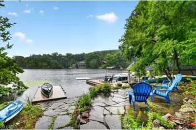 106 Demarest Rd, Bloomingdale, NJ 07403 - Photo 4