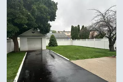 70 Chestnut St, Garfield, NJ 07026 - Photo 6