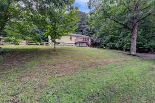 101 Old Clove Rd, Wantage, NJ 07461 - Photo 2