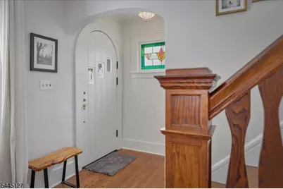 8 Oak Ln, Cranford Township, NJ 07016 - Photo 4