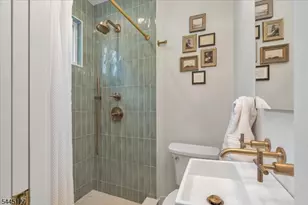 8 Oak Ln, Cranford Township, NJ 07016 - Photo 24