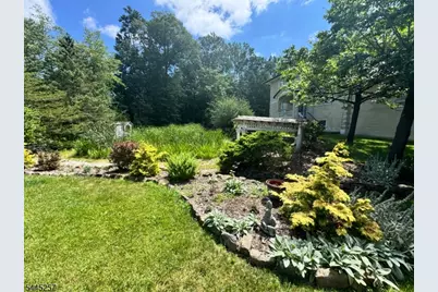 31 Leather Stocking Path, Lincoln Park, NJ 07035 - Photo 16