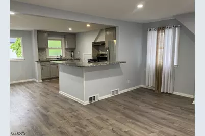 347 E 29th St #2, Paterson, NJ 07514 - Photo 10