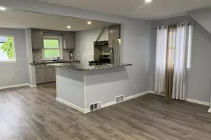 347 E 29th St, Paterson, NJ 07514 - Photo 10