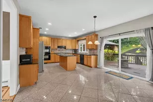 12 Angelo Dr, Sparta Township, NJ 07871 - Photo 8