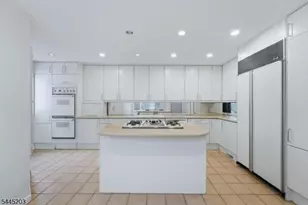 321 N Wyoming Ave, South Orange, NJ 07079 - Photo 12