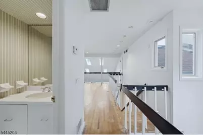 321 N Wyoming Ave #2B, South Orange, NJ 07079 - Photo 28