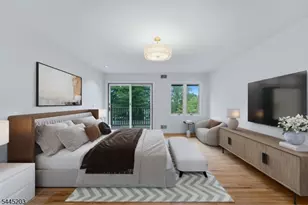 321 N Wyoming Ave, South Orange, NJ 07079 - Photo 16