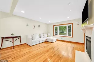 20 Glenwood Terrace, Clark Township, NJ 07066 - Photo 4