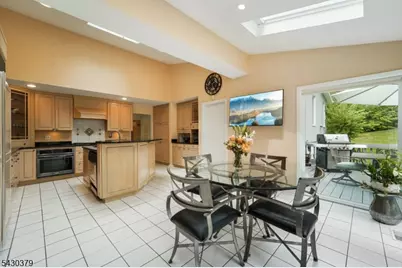 8 Union Hill Rd, Denville, NJ 07834 - Photo 10