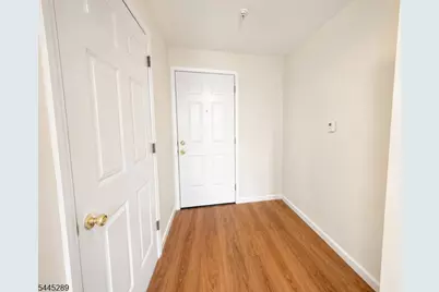 40 Watchung Ave #7, Belleville, NJ 07109 - Photo 4
