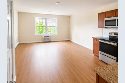 40 Watchung Ave #7, Belleville, NJ 07109 - Photo 6