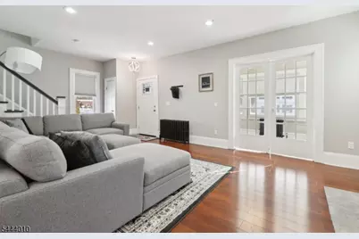 521 5th St, Belvidere, NJ 07823 - Photo 8