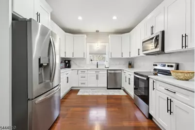 521 5th St, Belvidere, NJ 07823 - Photo 6