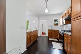 636 Paulison Ave, Clifton, NJ 07011 - Photo 8