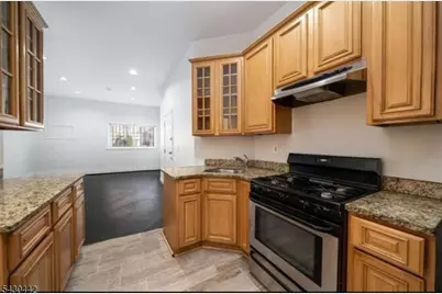 75 Palisade Ave, Jersey City, NJ 07306 - Photo 4