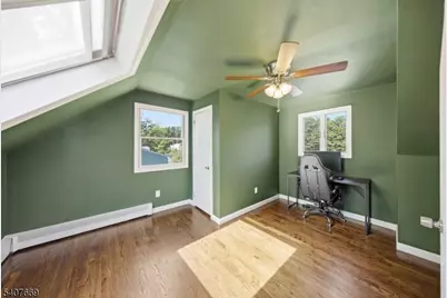 27 Jefferson Ter, Ogdensburg, NJ 07439 - Photo 20