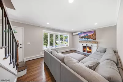 27 Jefferson Ter, Ogdensburg, NJ 07439 - Photo 8