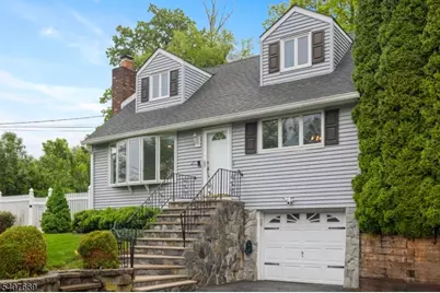 27 Jefferson Ter, Ogdensburg, NJ 07439 - Photo 1