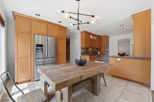 8 N Bayard Ln, Mahwah, NJ 07430 - Photo 18
