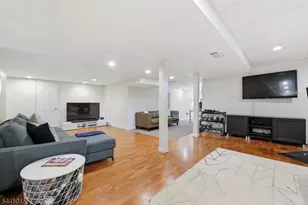 8 N Bayard Ln, Mahwah, NJ 07430 - Photo 36