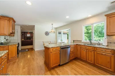 10 Indian Trail Rd, Randolph Township, NJ 07869 - Photo 22