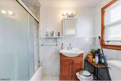 327 Stover Ave, North Arlington, NJ 07031 - Photo 18