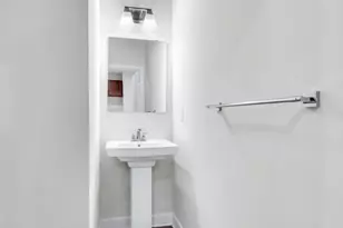 21 Peckwell St, Mount Olive, NJ 07828 - Photo 4