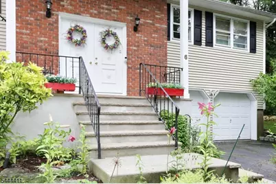 6 Cooper Dr, Wanaque, NJ 07465 - Photo 2