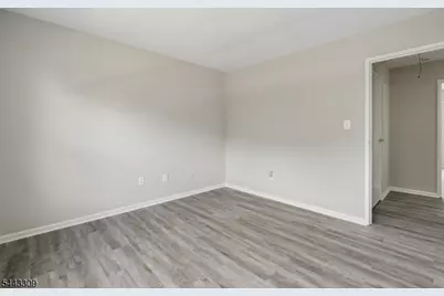 36 E Grand Ave, Rahway, NJ 07065 - Photo 10