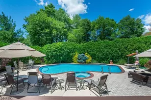 34 Parkview Dr, Roxbury Township, NJ 07876 - Photo 36