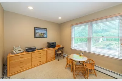 34 Parkview Dr, Roxbury Township, NJ 07876 - Photo 24