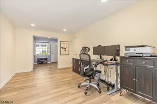 2104 Shady Ln, Scotch Plains Township, NJ 07076 - Photo 4
