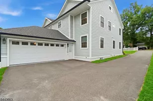 23 Alexander Ave, Montclair, NJ 07043 - Photo 46