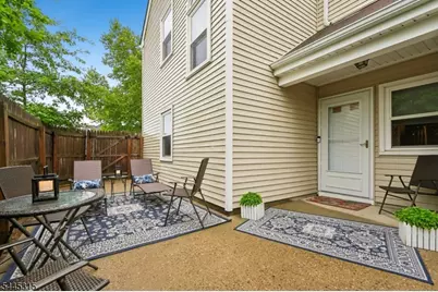 17 Cooper Ct, Freehold Township, NJ 07728 - Photo 20