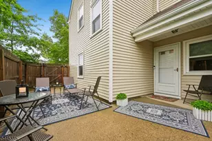 17 Cooper Ct, Freehold Township, NJ 07728 - Photo 20