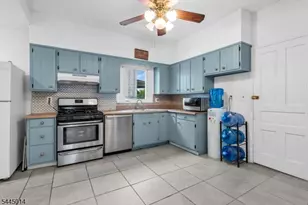 4 Park Heights Ave, Dover, NJ 07801 - Photo 18