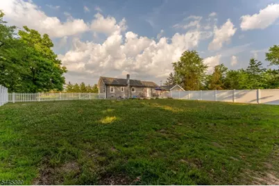325 Roycefield Rd, Hillsborough Township, NJ 08844 - Photo 26
