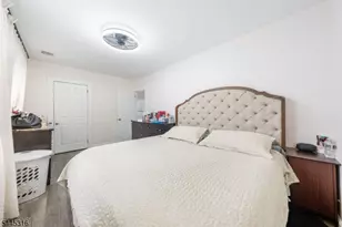 412 Spruce St, Linden, NJ 07036 - Photo 8