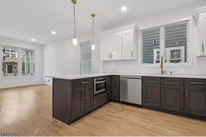 15 Wheeler St #A, Montclair, NJ 07042 - Photo 8