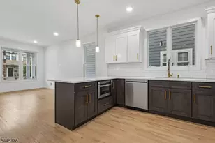 15 Wheeler St, Montclair, NJ 07042 - Photo 8