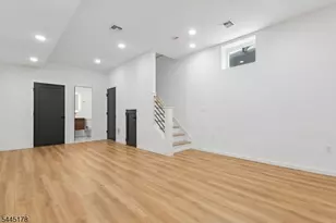 15 Wheeler St, Montclair, NJ 07042 - Photo 24