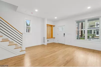 15 Wheeler St #A, Montclair, NJ 07042 - Photo 4