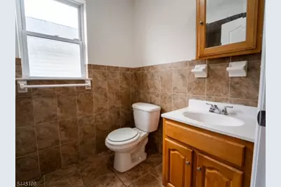 26-28 Mount Pleasant Ave, Newark, NJ 07104 - Photo 12