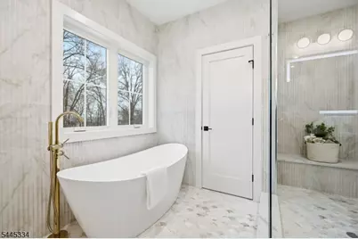15 Highland Dr, Livingston, NJ 07039 - Photo 18