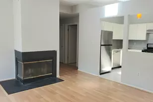 133 Rachel Ct, Franklin Township, NJ 08823 - Photo 2
