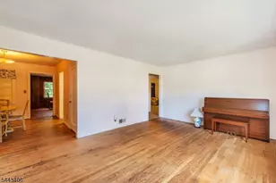 43 Alexander Ave, Madison, NJ 07940 - Photo 4
