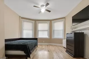 197 Hollywood Ave, East Orange, NJ 07018 - Photo 24